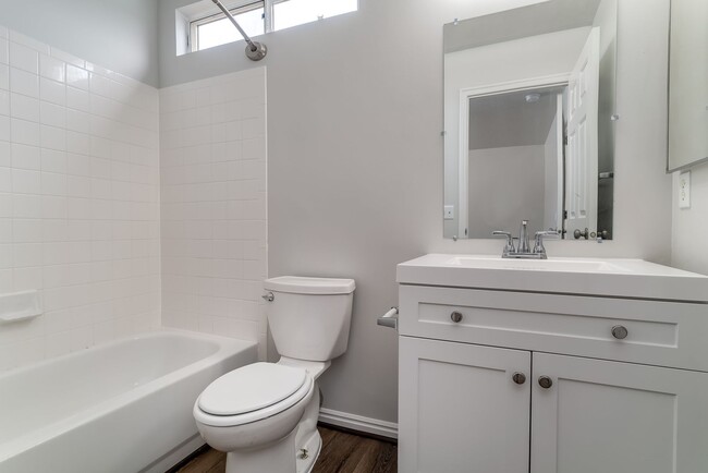 Building Photo - Beautiful Single Family Home for Rent in S...