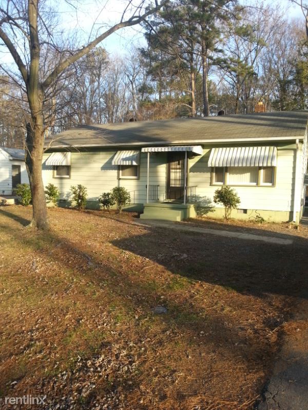 Primary Photo - 3 br, 1 bath House - 937 Kingsway Rd