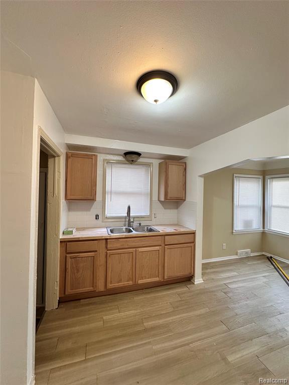 Building Photo - 11733 Minden Ave