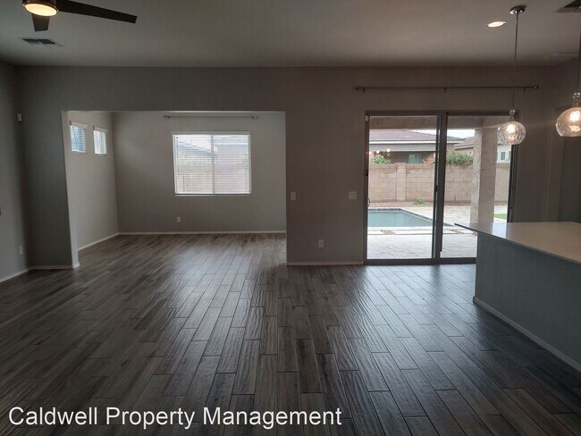 Building Photo - 3 br, 2.5 bath House - 22929 E. Desert Spo...