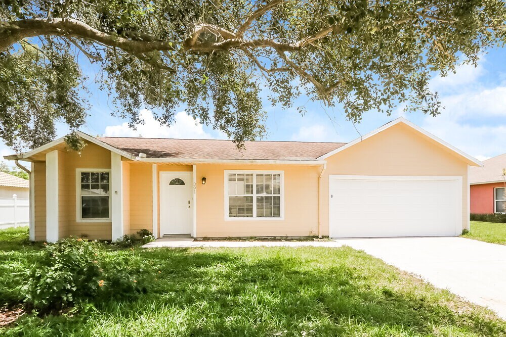 Foto principal - 391 SW Undallo Rd