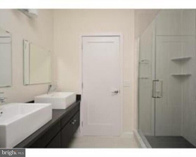 Foto del edificio - 624 N 11th St