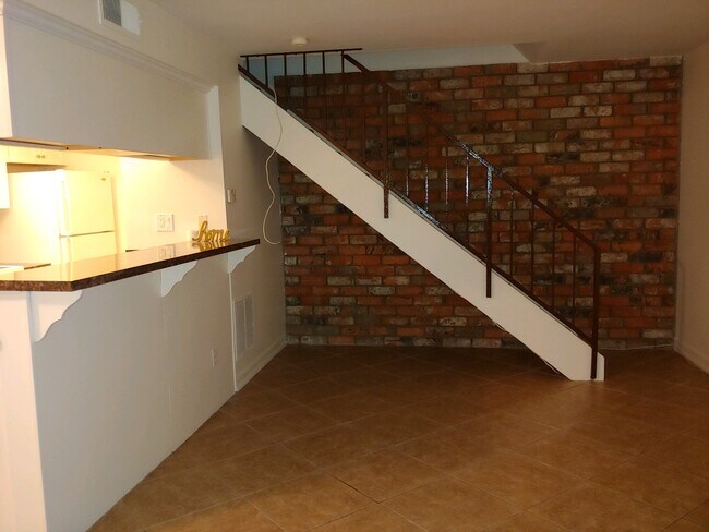 Stairs - 2919 N White Ave