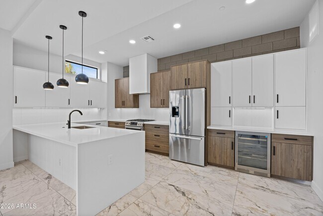 Foto del edificio - 377 E Windsor Ave