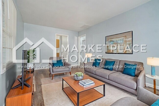 Building Photo - 2842 Mango Cir NW