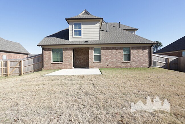 Building Photo - 6137 Humphreys Dr