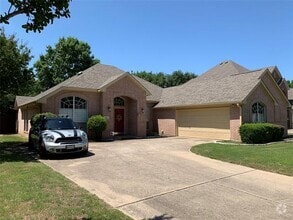 Building Photo - 1311 Lighthouse Ln