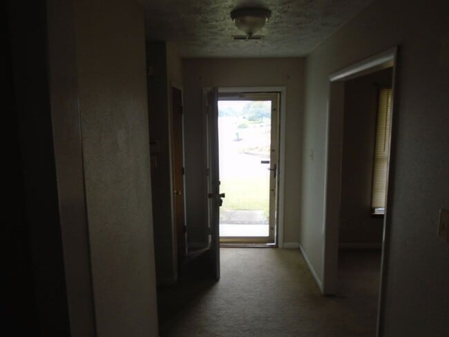 Building Photo - Westpoint subdivision