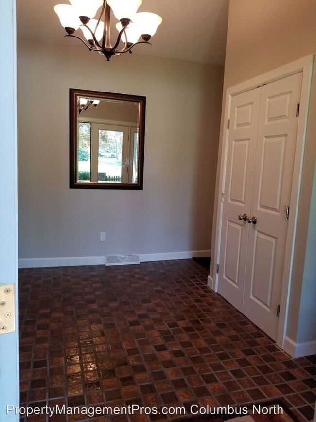 Building Photo - 4 br, 3 bath House - 5874 Moray Ct.