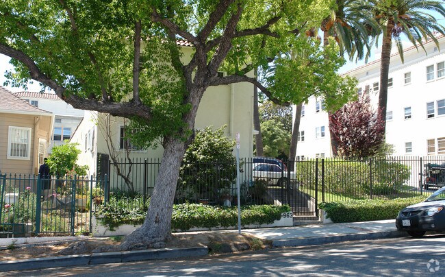 Foto del edificio - Miramonte Terrace Co