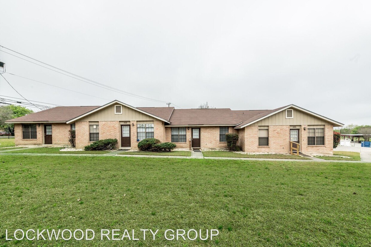 Primary Photo - 4545 Hoeneke Dr