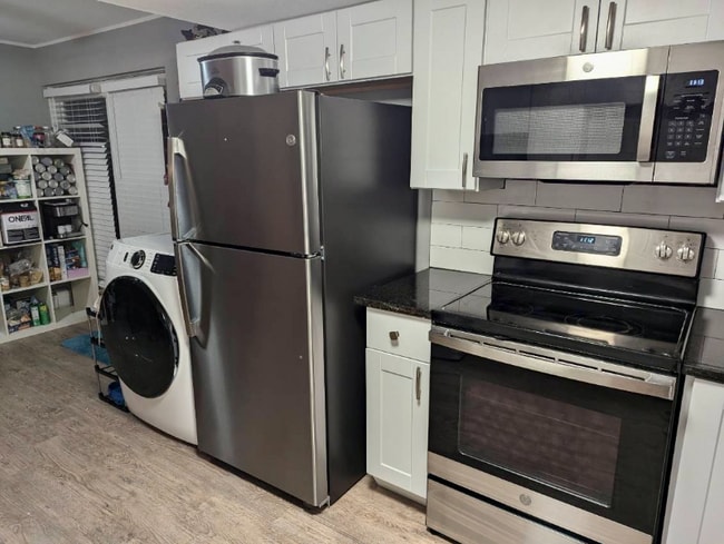 Photo - 10765 W 7th Pl (Denver, CO) Apartment