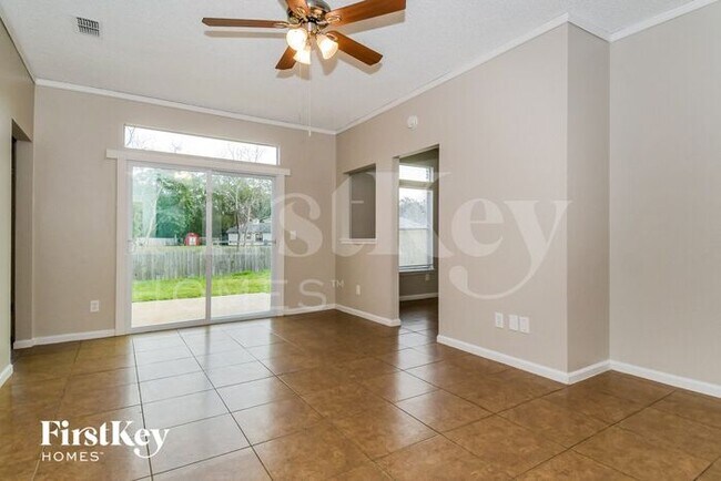 Foto del edificio - 1603 Cove Landing Dr