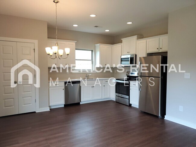 Foto del edificio - Home for Rent in Clanton, AL!