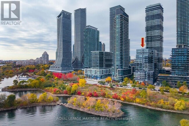Building Photo - 110 Marine Parade Dr