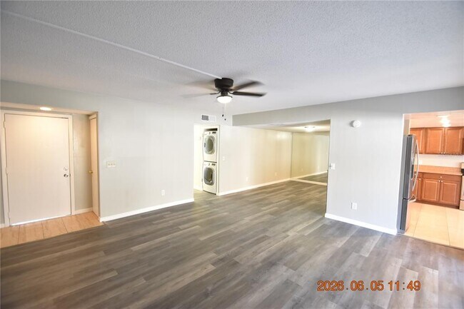 Building Photo - 5125 Puritan Cir