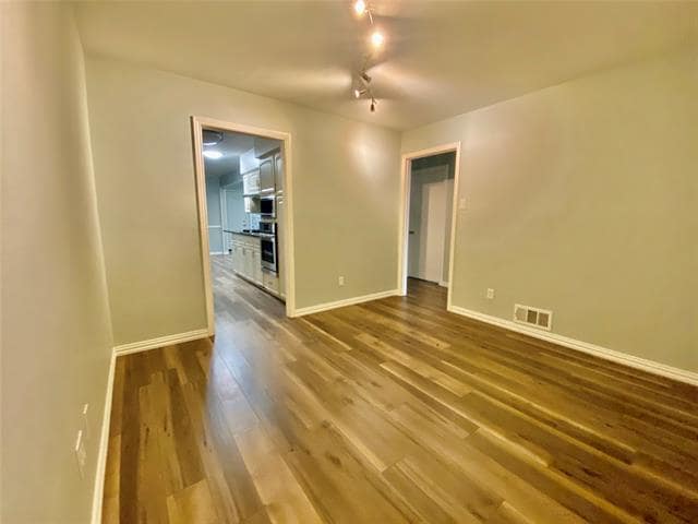 Building Photo - 3773 High Vista Dr