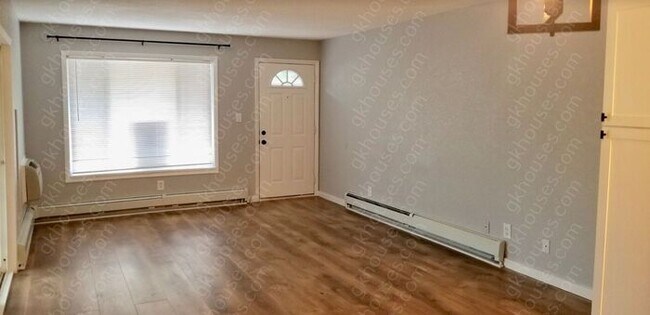 Building Photo - 857 S Van Gordon Ct