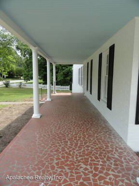 Foto del edificio - 130 N Center St