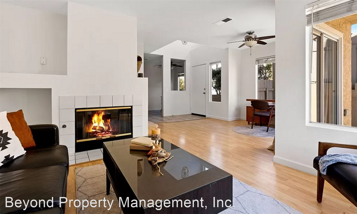 Foto principal - 3 br, 2.5 bath House - 420 Florencia Ln.
