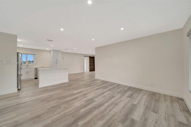 Foto del edificio - 8502 NW 59th St