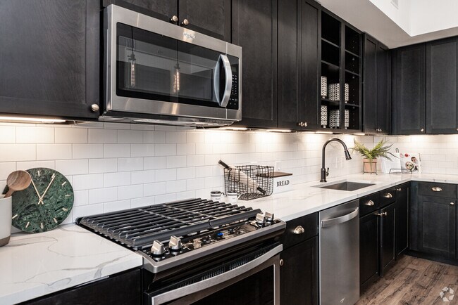 Foto del edificio - Kindly 1 BR Ready to Rent