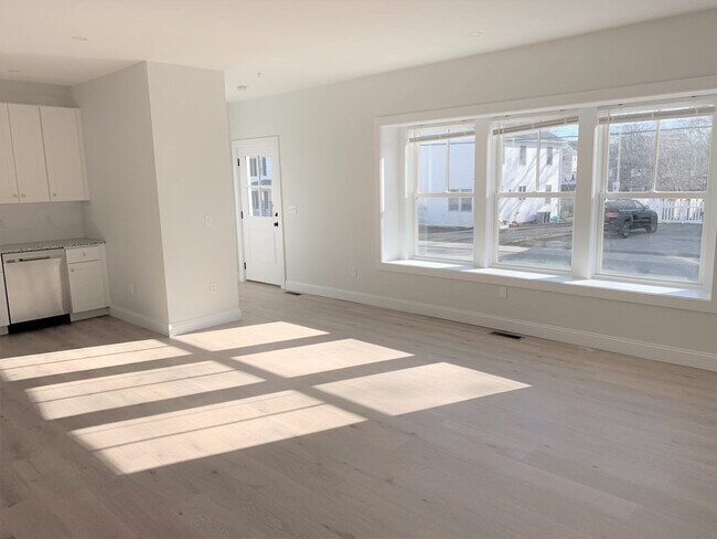 Foto del edificio - 1 Broadway Ave