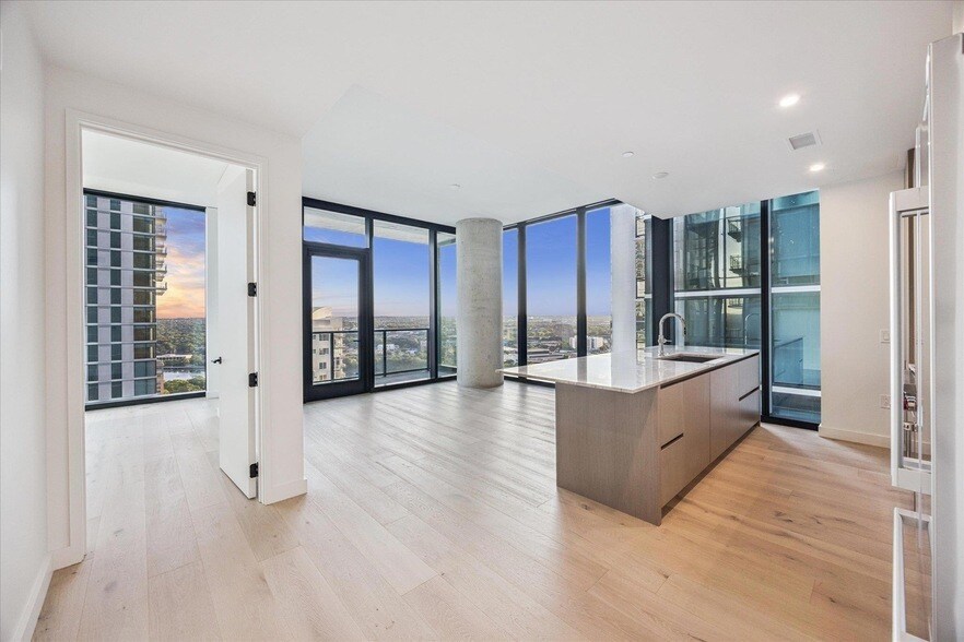 Foto principal - 610 Davis St