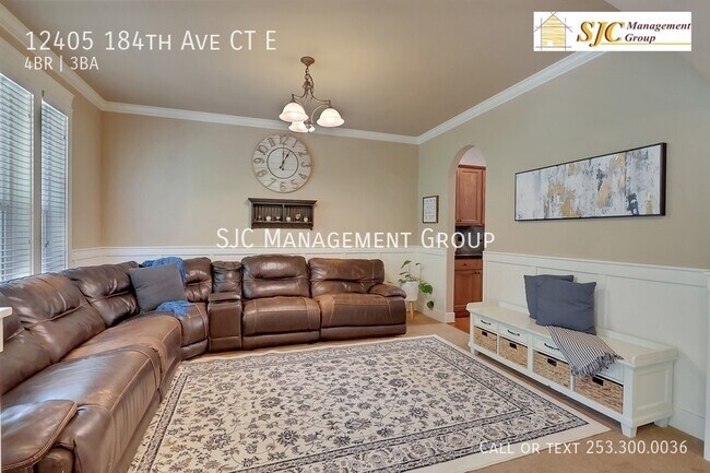 Building Photo - Four Bedroom three bath home for rent in F...