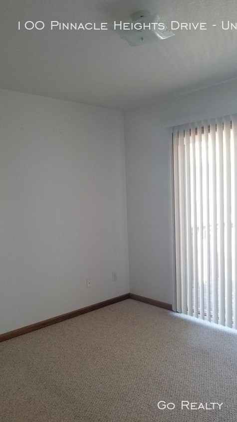 Building Photo - 2 bedroom in Morgantown WV 26508