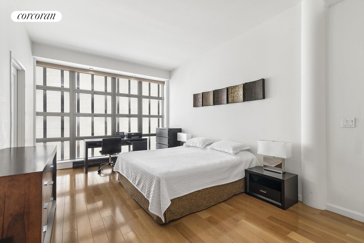 Primary Photo - 500 W 53rd St