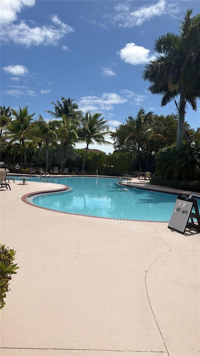 Foto del edificio - 2244 NE 42nd Ave