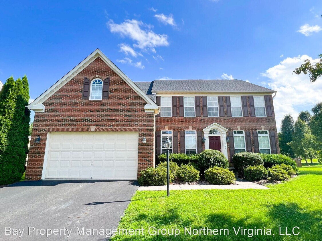 25638 Balint Park Ct, Aldie, VA 20105 House Rental in Aldie, VA