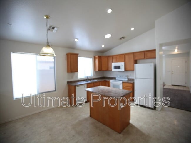 Foto del edificio - 5921 S 249th Dr