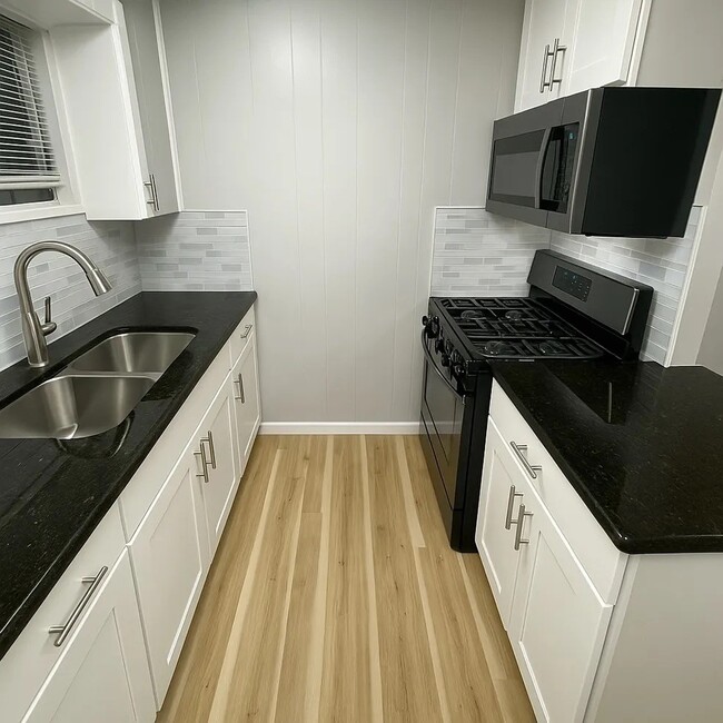 Foto del edificio - 3314 N MacGregor Way