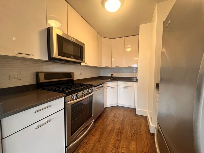 Foto del edificio - 220 E 63rd St