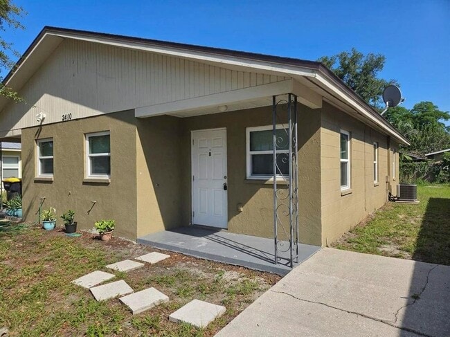 Foto del edificio - 2410 W Cypress St
