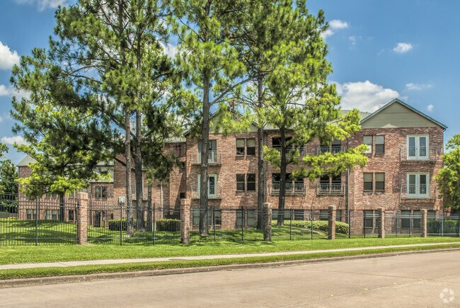 Foto del edificio - Tarrytowne Estates