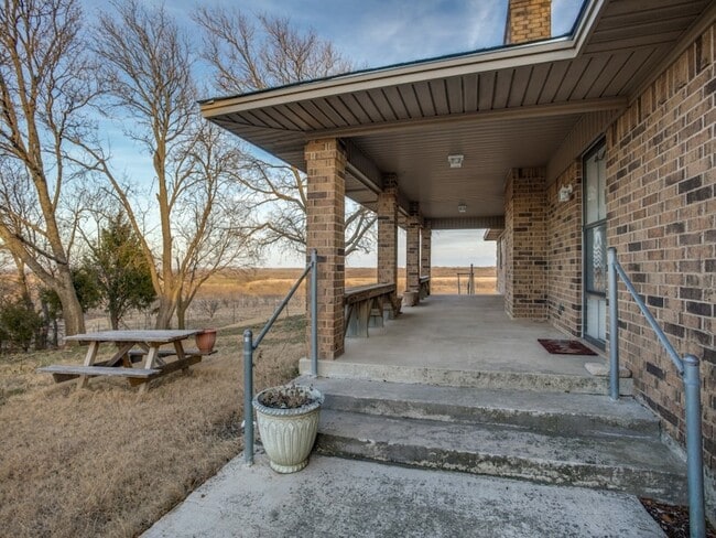 Foto del edificio - 4774 N Bonnie Brae St