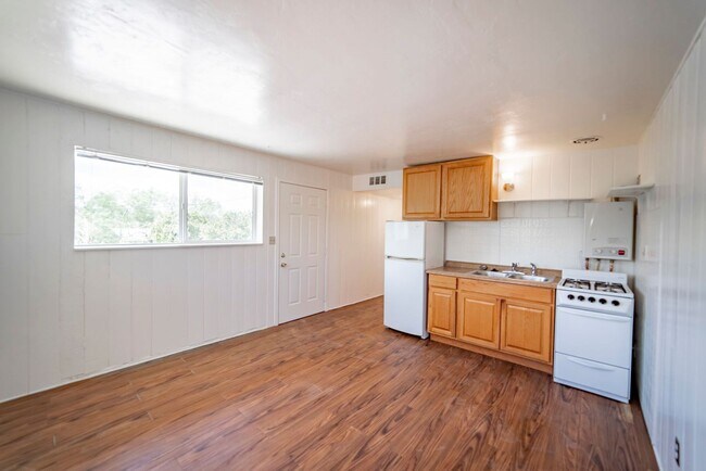 Foto del edificio - 434 N Norris Ave