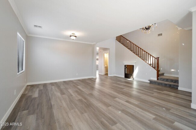 Building Photo - 8734 W Preston Ln