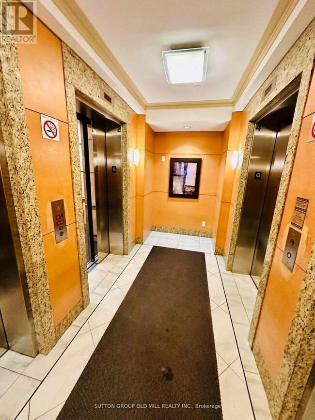 Building Photo - 2907-4968-4968 Yonge St
