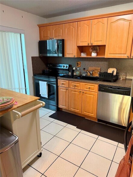 Foto del edificio - 10445 SW 154th Ct