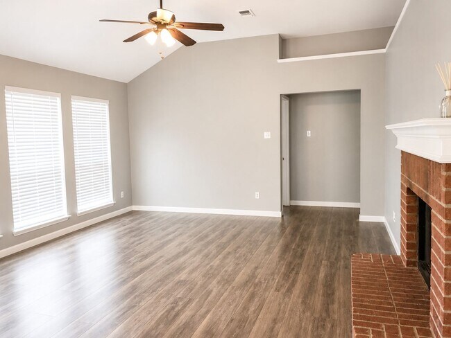 Foto del edificio - 3305 Rustic Meadow Trail