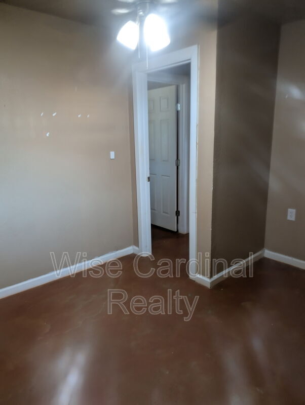 Foto del edificio - 901 11th St