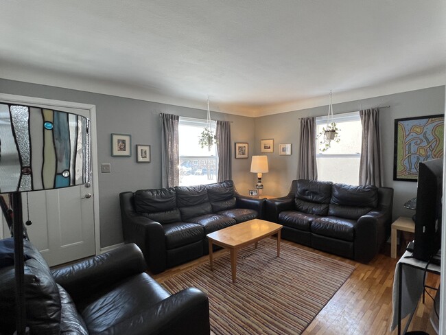 Foto del edificio - 5628 32nd Ave S