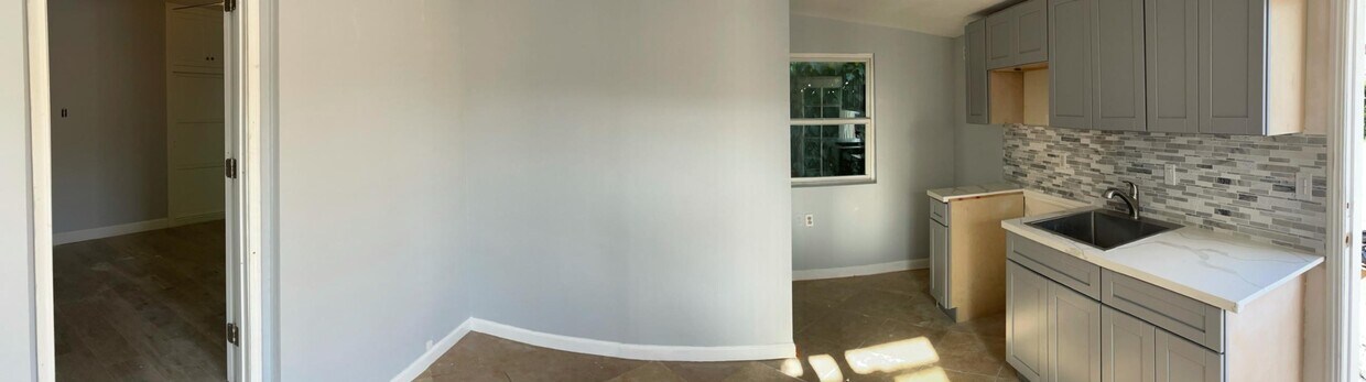 Building Photo - 16714 E Greenhaven St