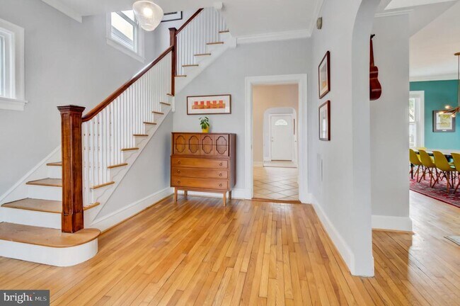 Foto del edificio - 1326 Emerson St NW