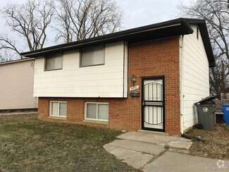 Building Photo - 26150 Carlysle St