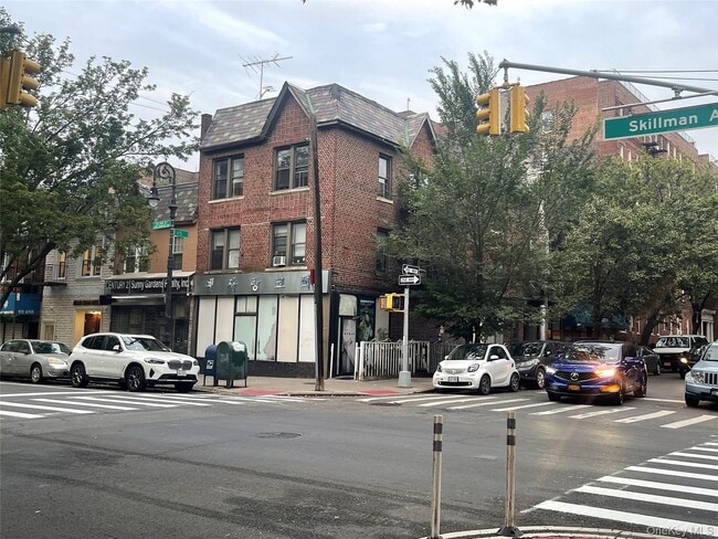 Foto del edificio - 41-05 45th St